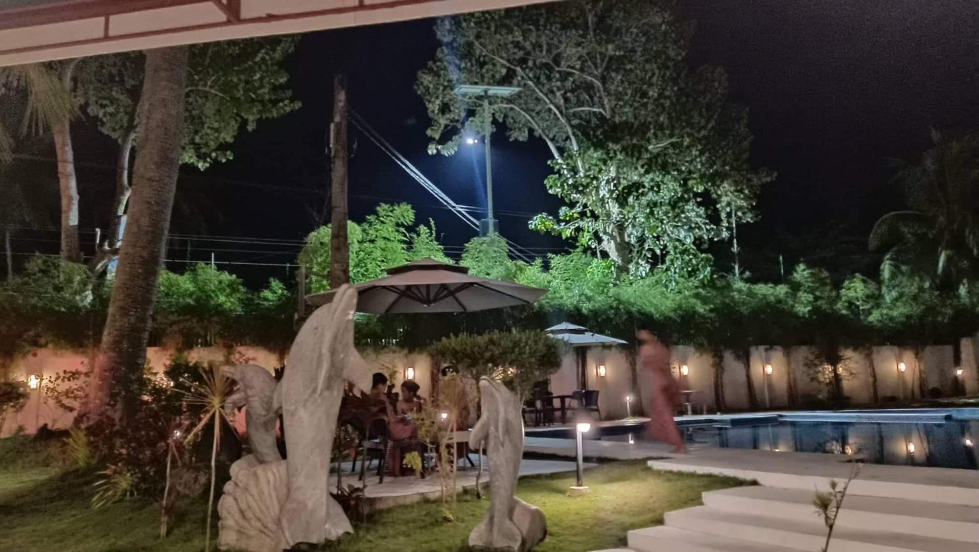 1888 Beach Resort Dumaguete City Esterno foto