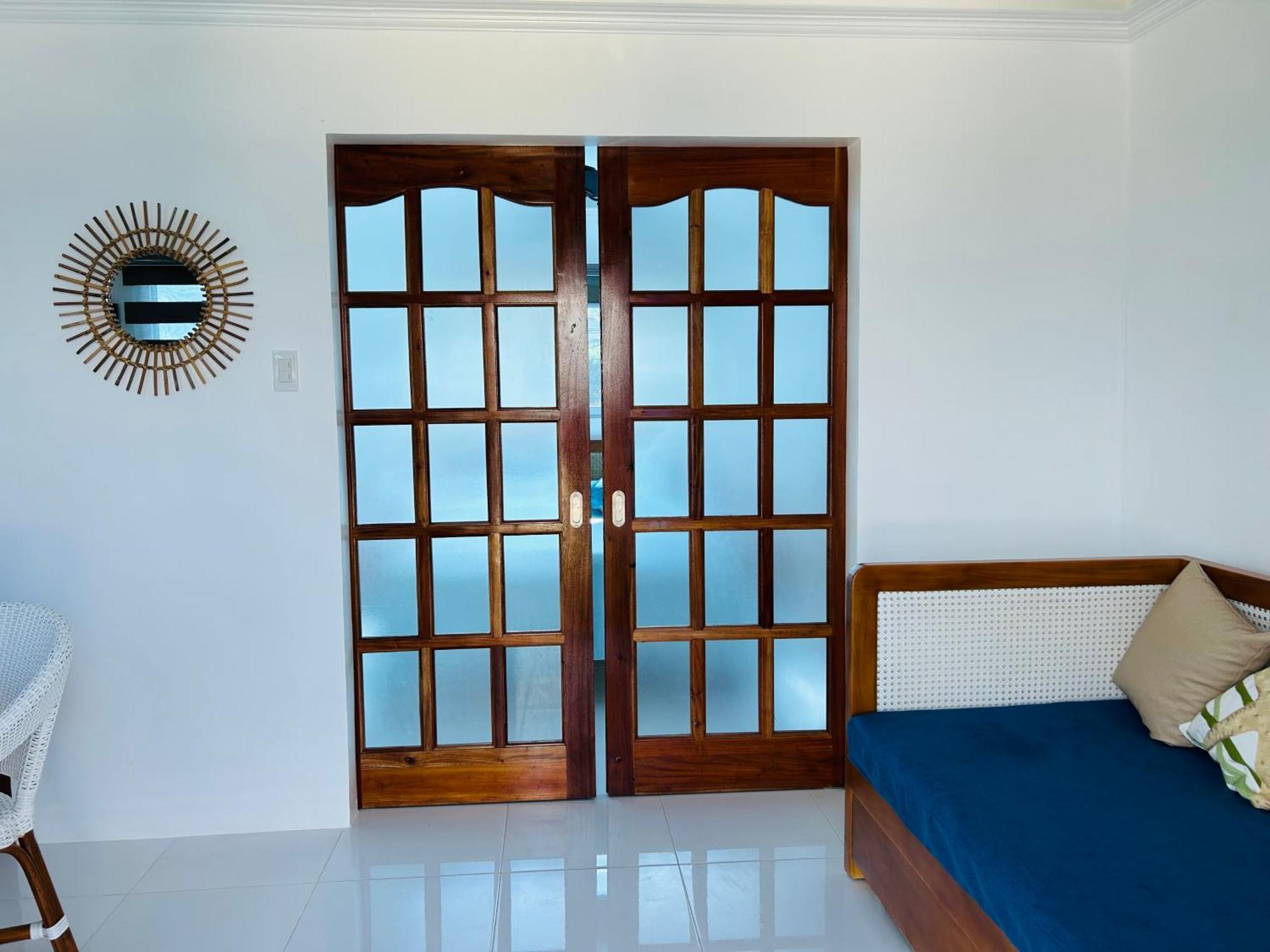1888 Beach Resort Dumaguete City Esterno foto